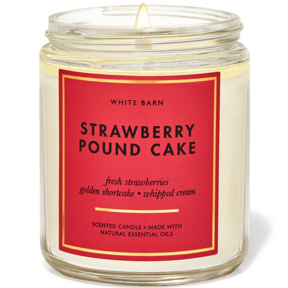 White Barn Strawberry Pound Cake 7.0 Ounces Single Wick Scented Candle